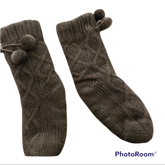 Muk Luks Bootie Socks - Picture 2 of 5